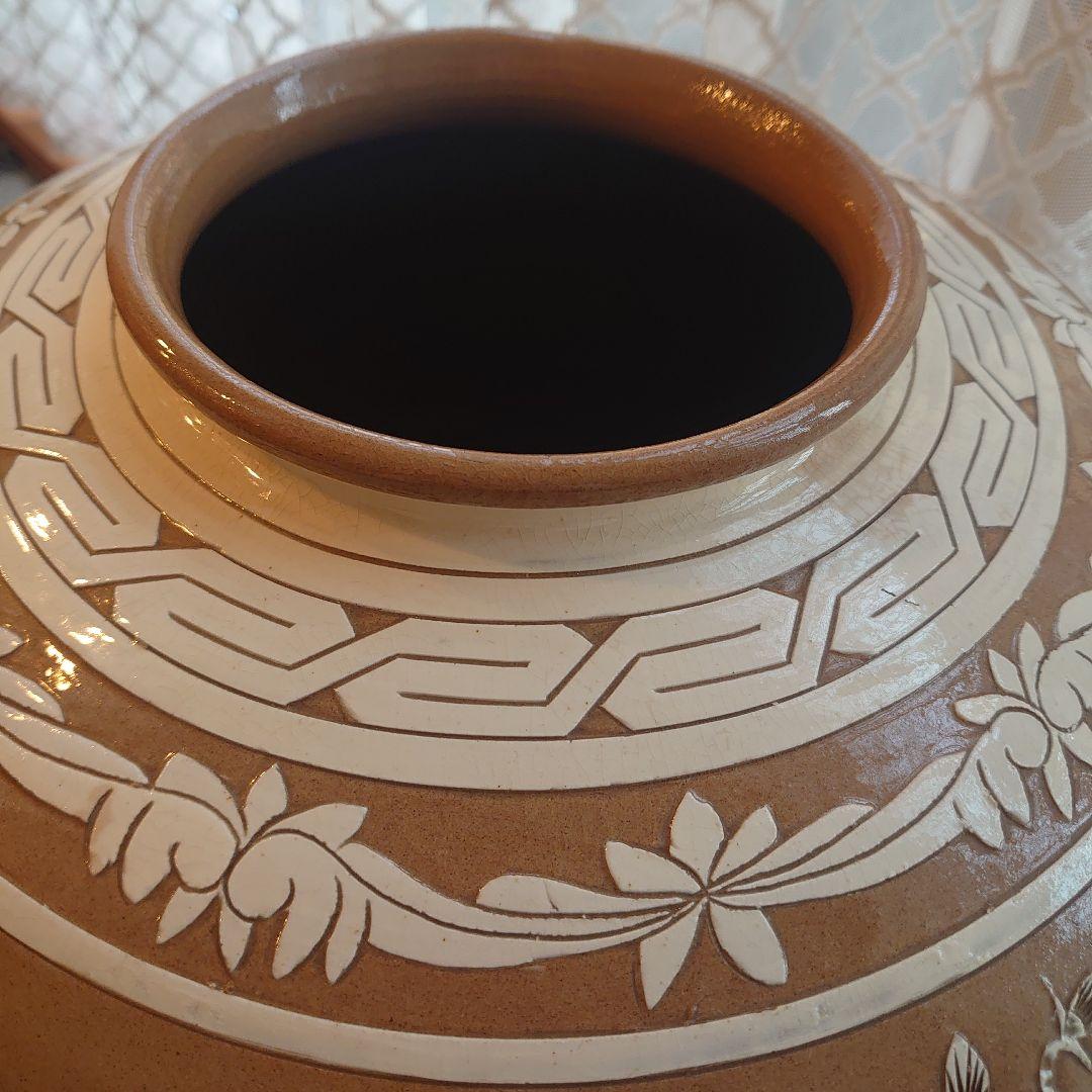 【未使用】菊堂　サイン入り　陶芸　菊孔雀大壺　一点物　50✕40cm