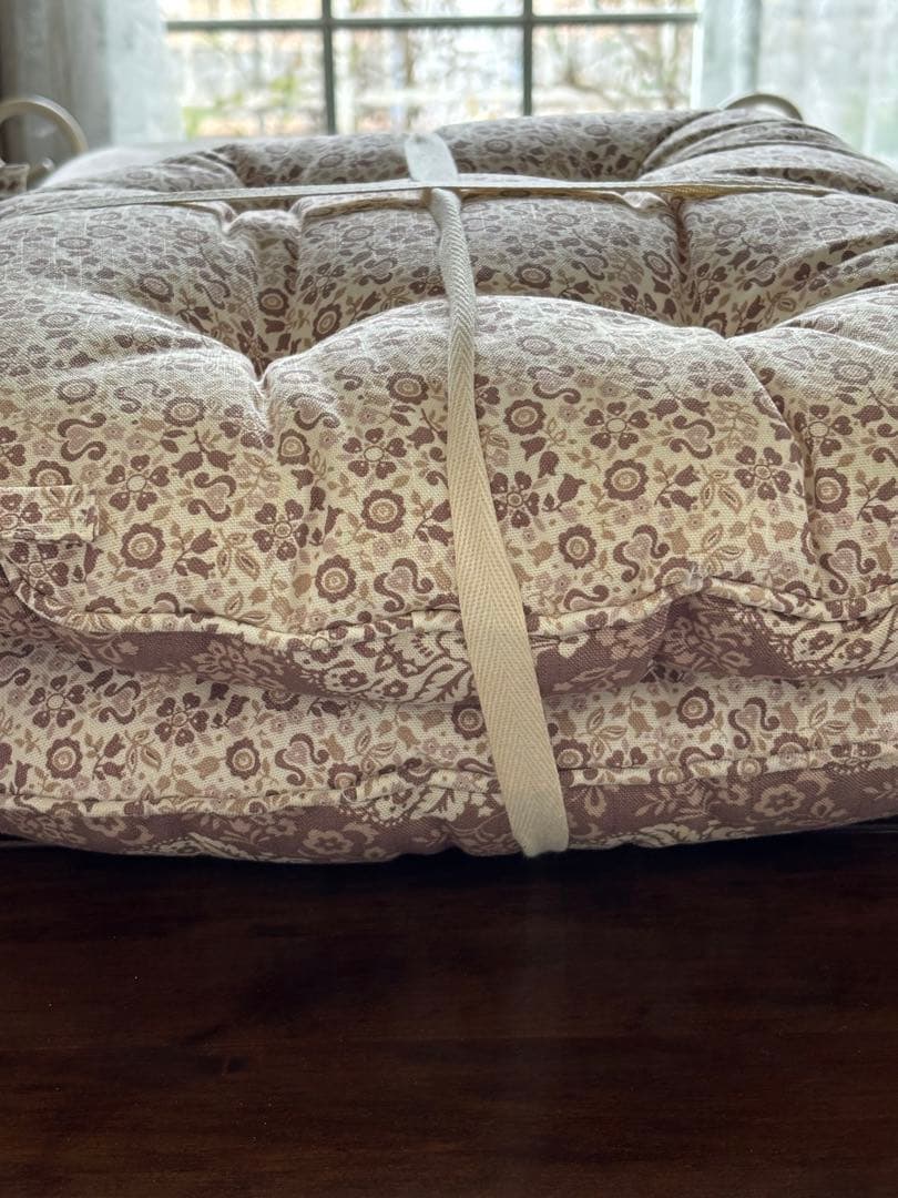 ローラアシュレイ　チェアシート・パッド　2枚