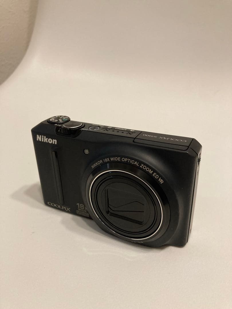 オマケ付き　美品　Nikon COOLPIX S9100