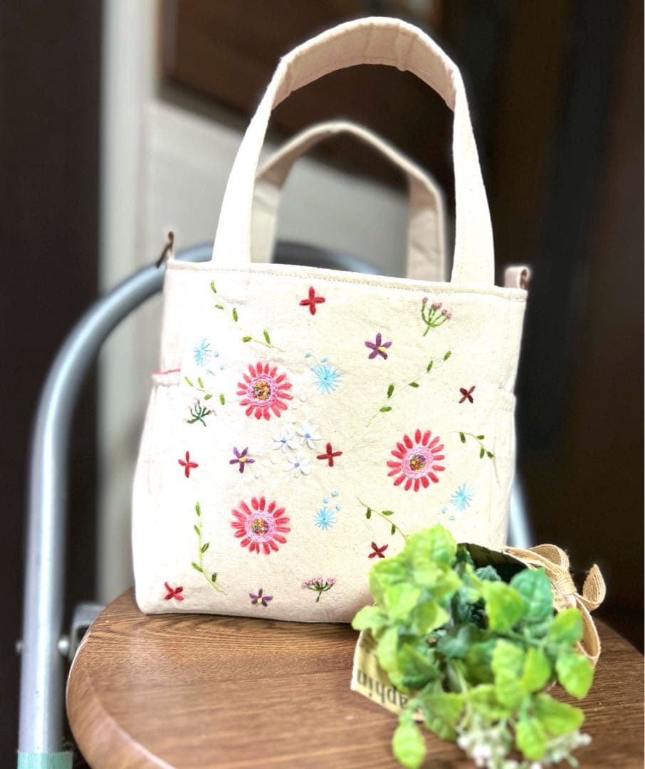 花柄刺繍トートバッグフリルショルダー