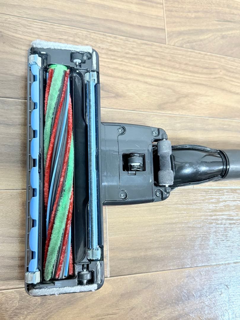 【美品、最終値下げ】日立　コードレススティッククリーナー　PV-B550E7-R