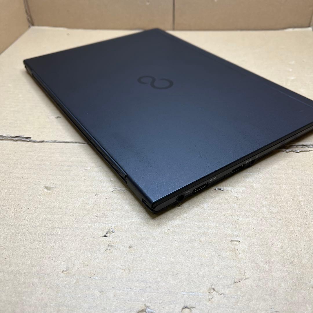 T*G様 富士通　極軽極薄FUJITSU LIFEBOOK U937 8GB/5