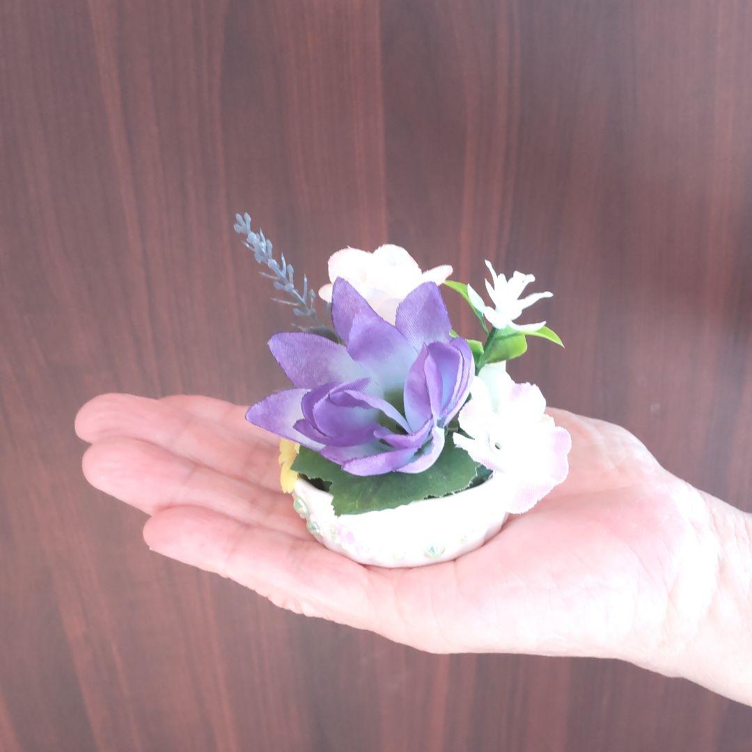 ♛°２個セット♬ 小さめの仏壇に入る “ 蓮入り ” 手のひらミニサイズ仏花 ♧