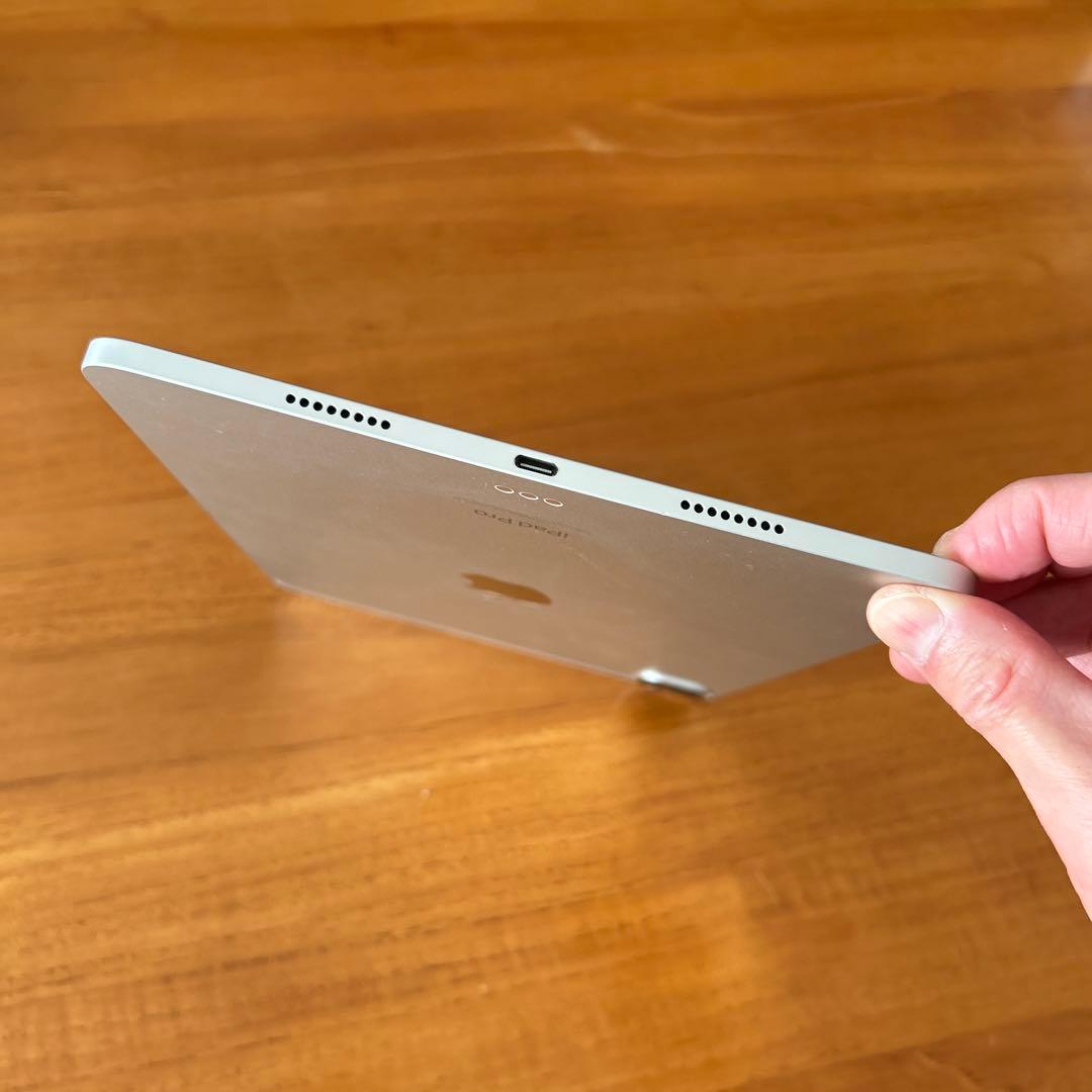 iPad Pro 11インチ　Wi-Fi 第四世代　128GB シルバー
