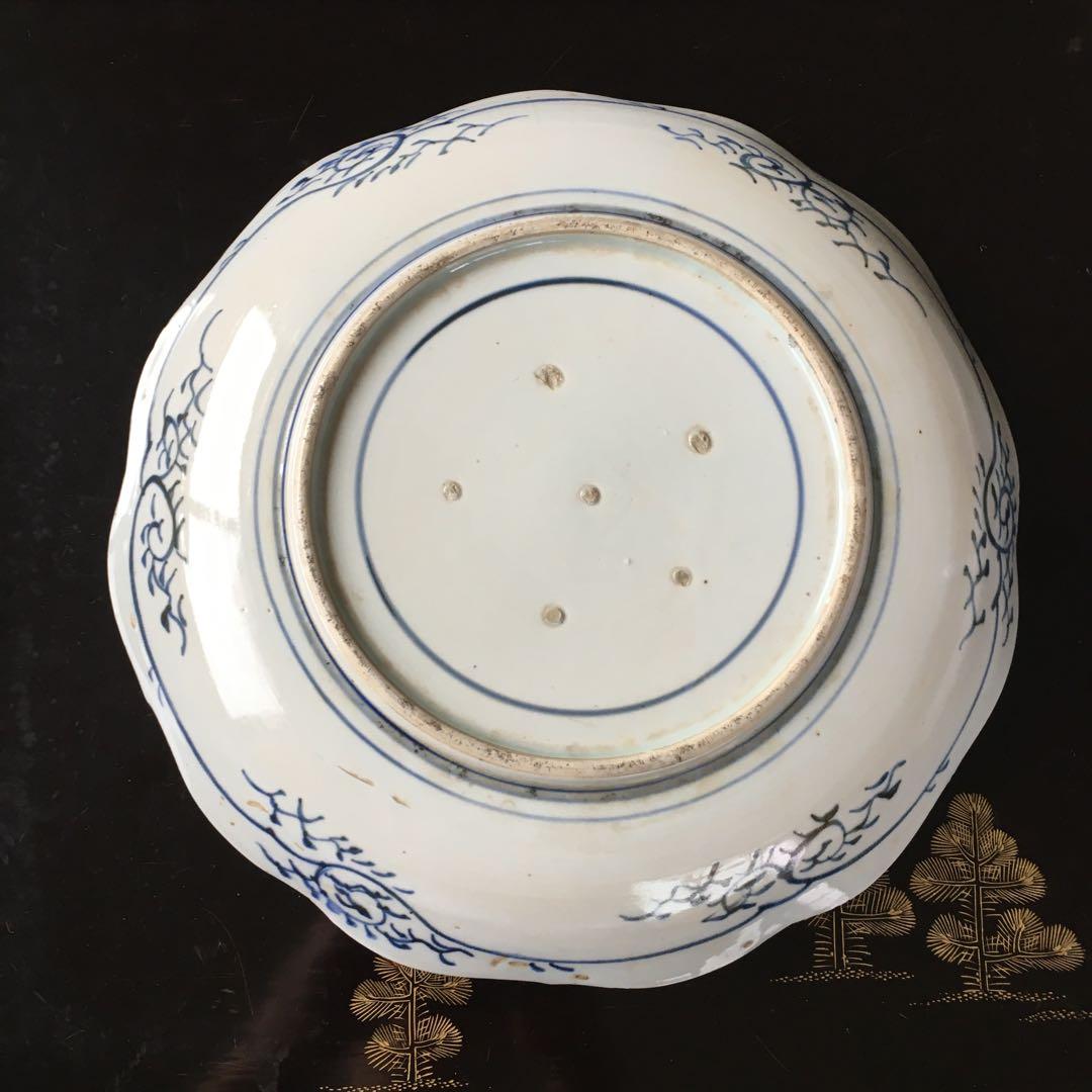 古伊万里染錦手　【飾り皿】区割窓絵　山水　花紋　輪花型　大皿　１客