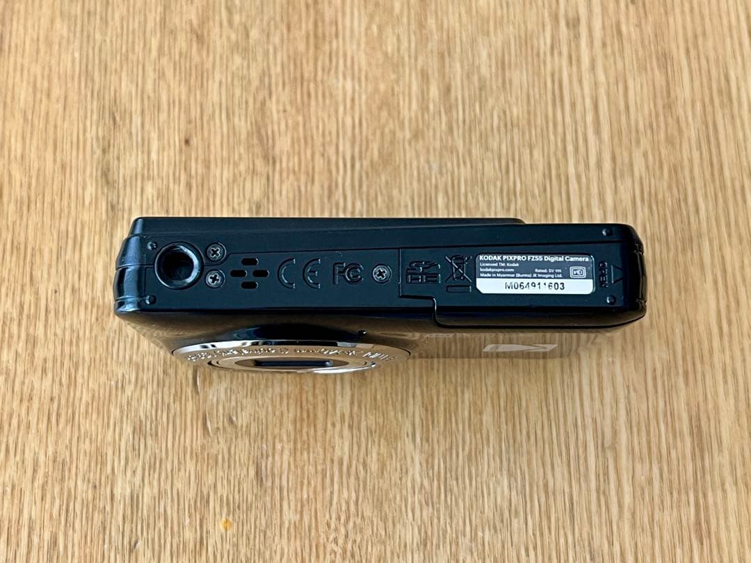 【美品】Kodak PIXPRO FZ55 デジタルカメラ ブラック