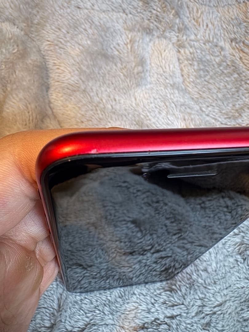 Apple iPhone 8 PRODUCT(RED) 本体　のみ