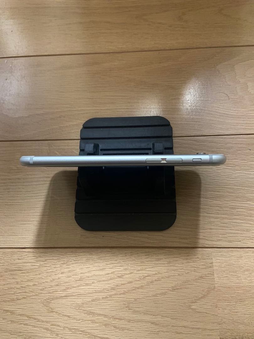 iPhone6s 64GB シルバー