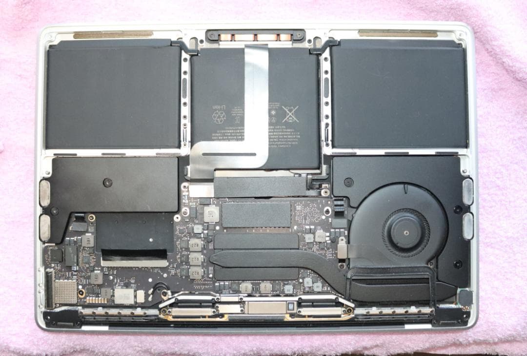MacBook Pro (13-inch, 2017) A1708 ジャンク