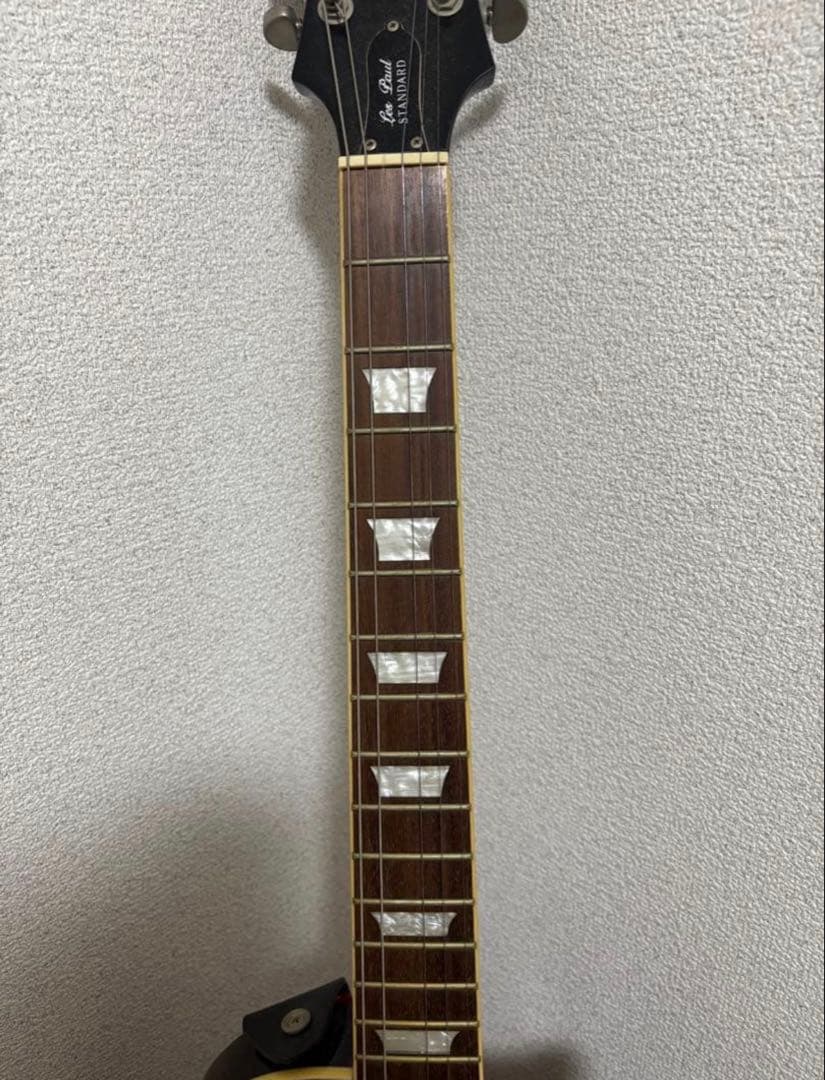 Epiphone（エピフォン）製 エレキギター ケース付き