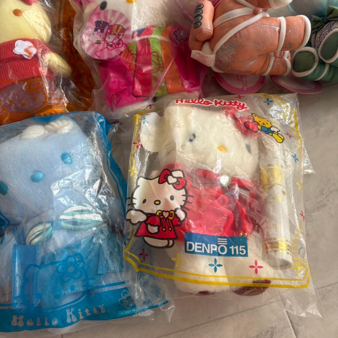 ハローキティ　ダニエル　ぬいぐるみ　マスコット　雑貨　まとめ売り　大量　セット
