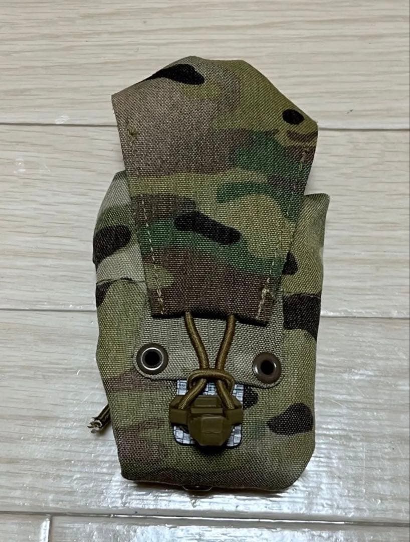 【FERRO CONCEPTS】Banger pocketマルチカム　実物