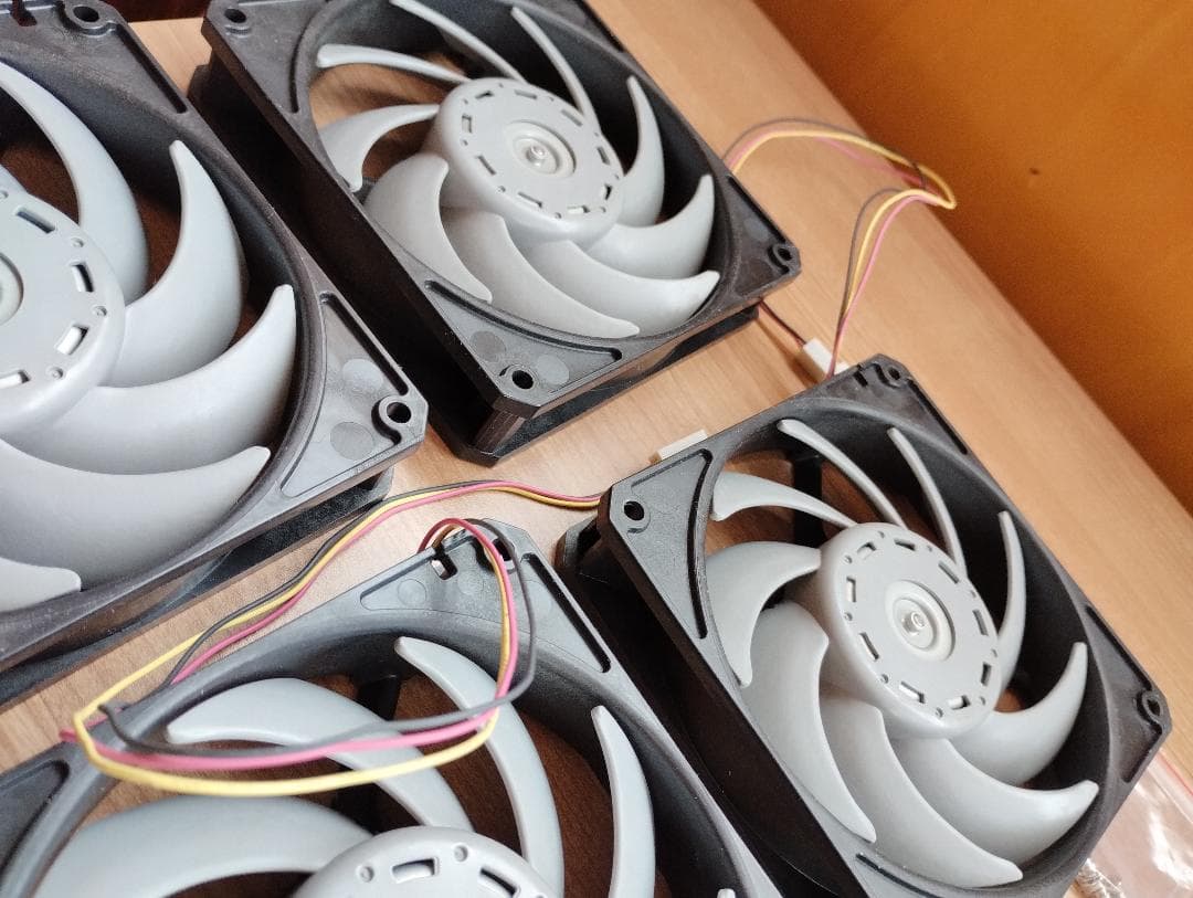 日本サーボ　JAPAN SERVO　Nidec Gentle Typhoon