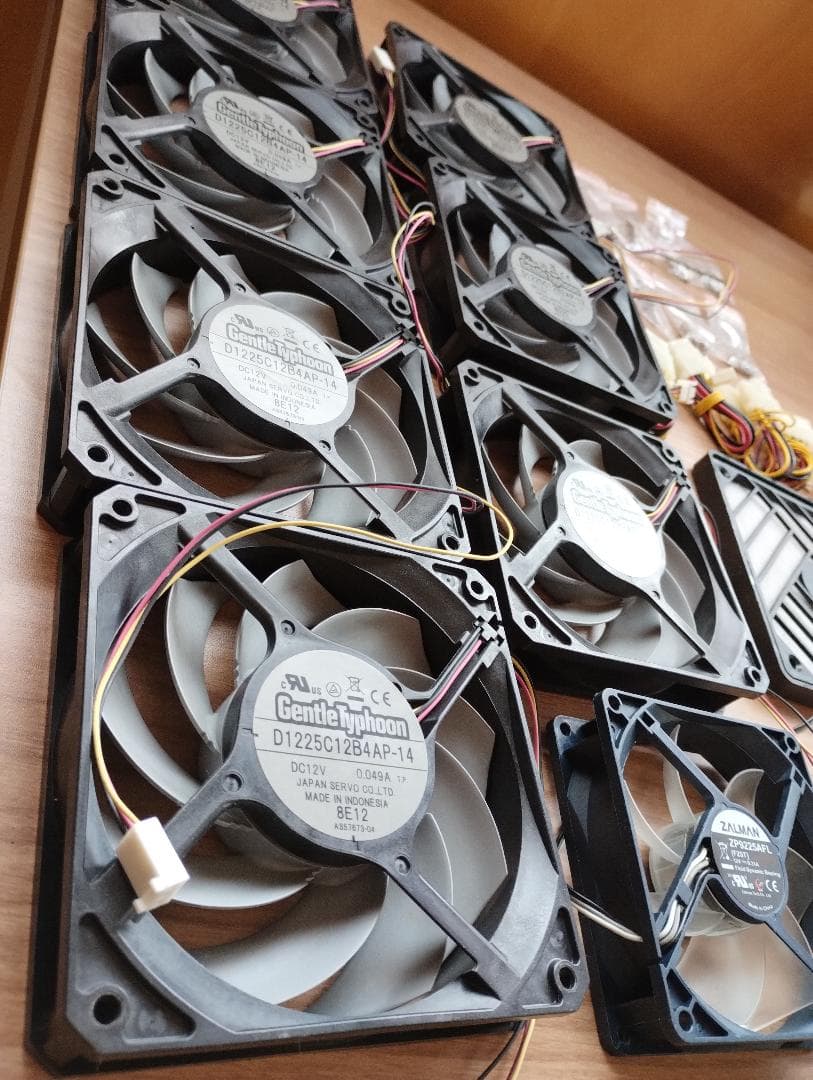 日本サーボ　JAPAN SERVO　Nidec Gentle Typhoon