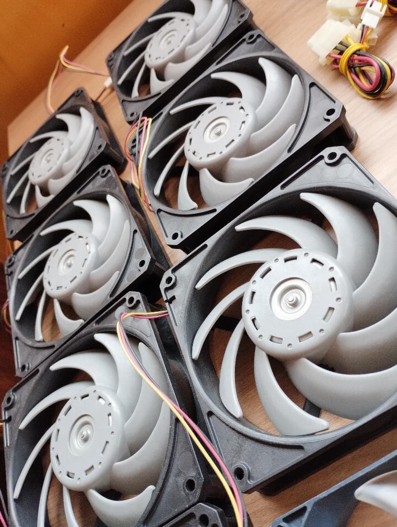 日本サーボ　JAPAN SERVO　Nidec Gentle Typhoon