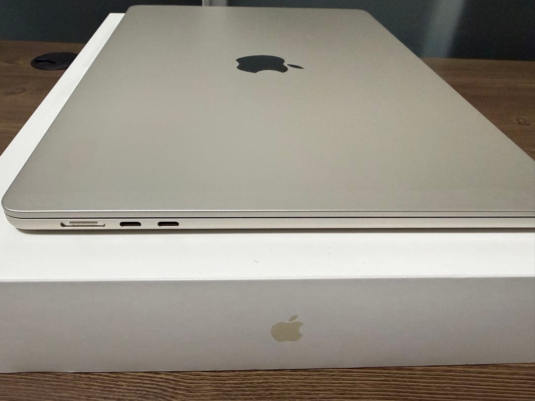 極美品！Appleケア有MacBook air M3 15inch スターライト