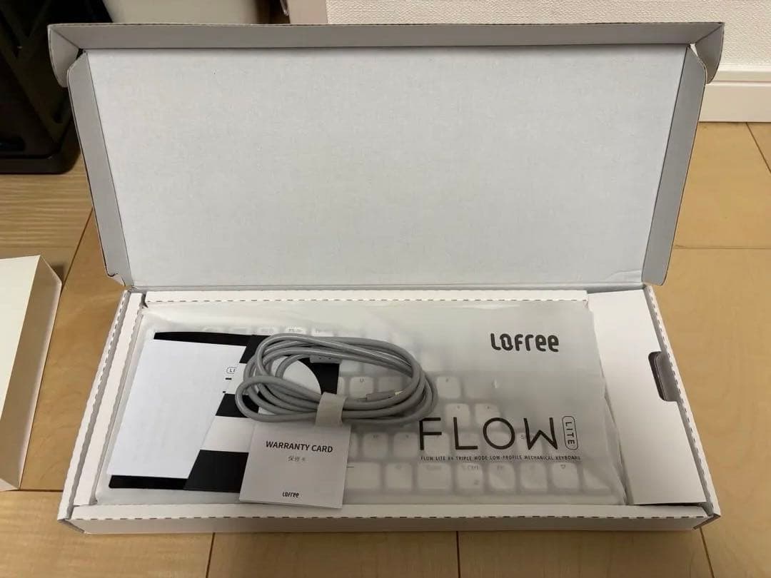 【美品】Lofree FLOW ホワイトキーボード JIS 日本語配列