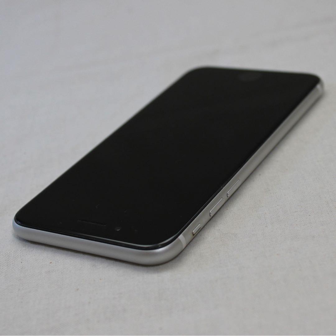 【美品】iPhone SE 第2世代 64GB ホワイト 付属品&箱 フルセット