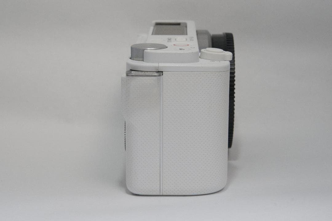 SONY ZV-E10 ホワイト ミラーレス一眼 本体