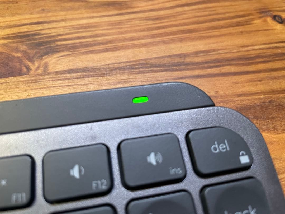 （カバー付き）Logicool MX Keys Mini 日本語配列