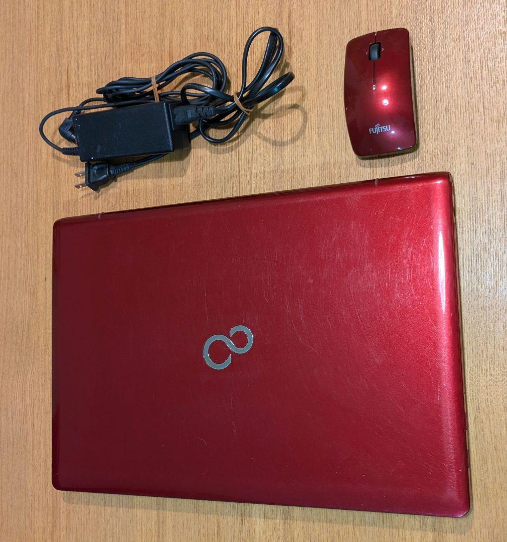 FMV LIFEBOOK AH77/S　赤