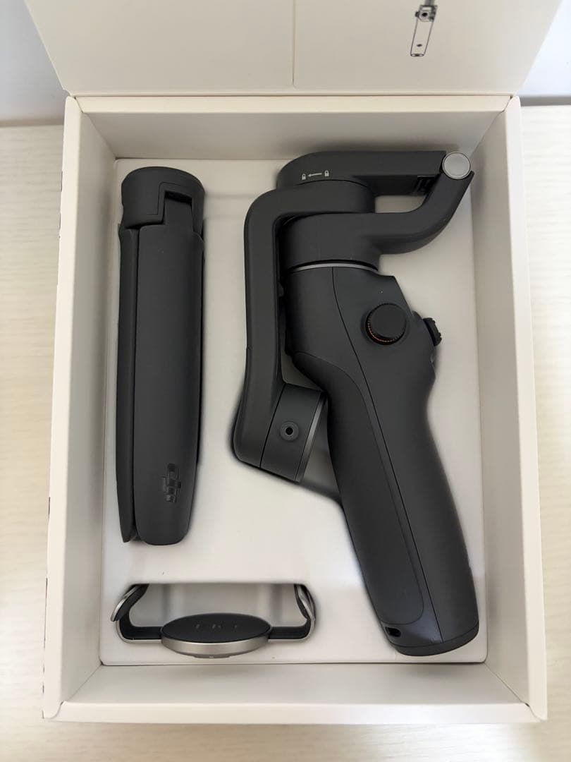 ぽぴん　【極上品】DJI Osmo Mobile 6 スタビライザー