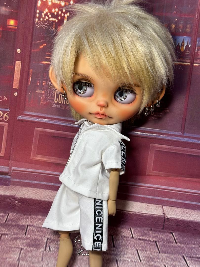 アイシードール本体　カスタムアイシードール ボアウィッグ　OF付アキザイル