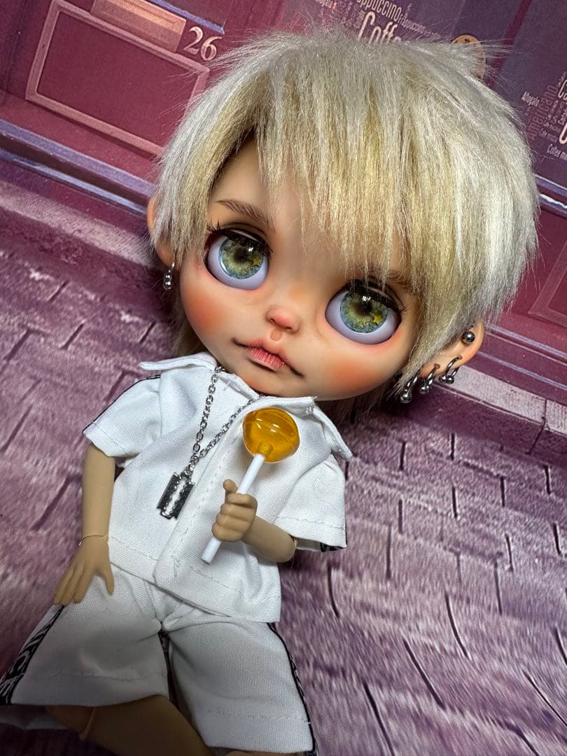 アイシードール本体　カスタムアイシードール ボアウィッグ　OF付アキザイル