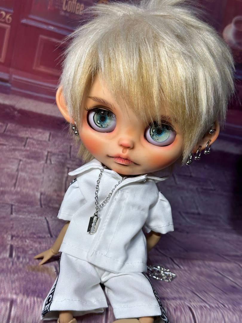 アイシードール本体　カスタムアイシードール ボアウィッグ　OF付アキザイル