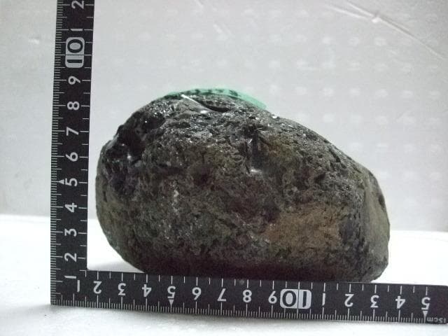 黒曜石(十勝石) 北海道置戸産 原石 白模様あり 2122g No23-09