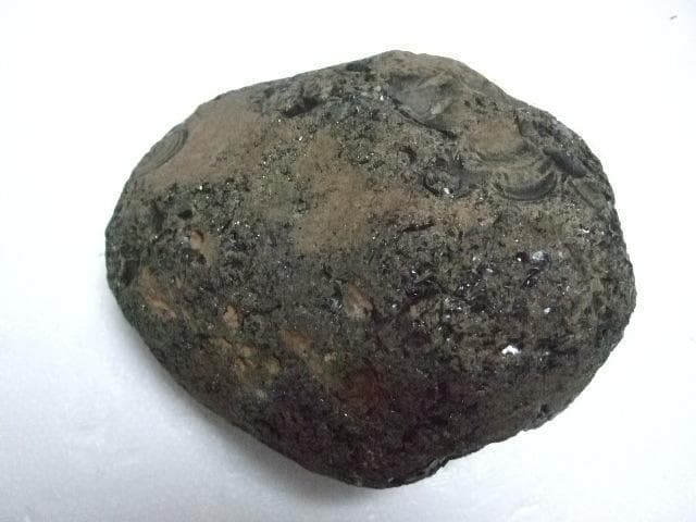 黒曜石(十勝石) 北海道置戸産 原石 白模様あり 2122g No23-09