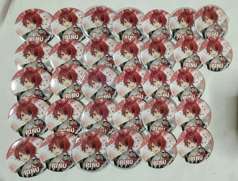 すとぷり　莉犬　缶バッチ　アリツア　等身　黒衣装