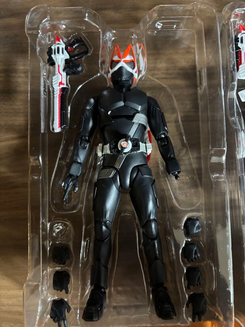 S.H.Figuarts 仮面ライダーギーツ　2体セット