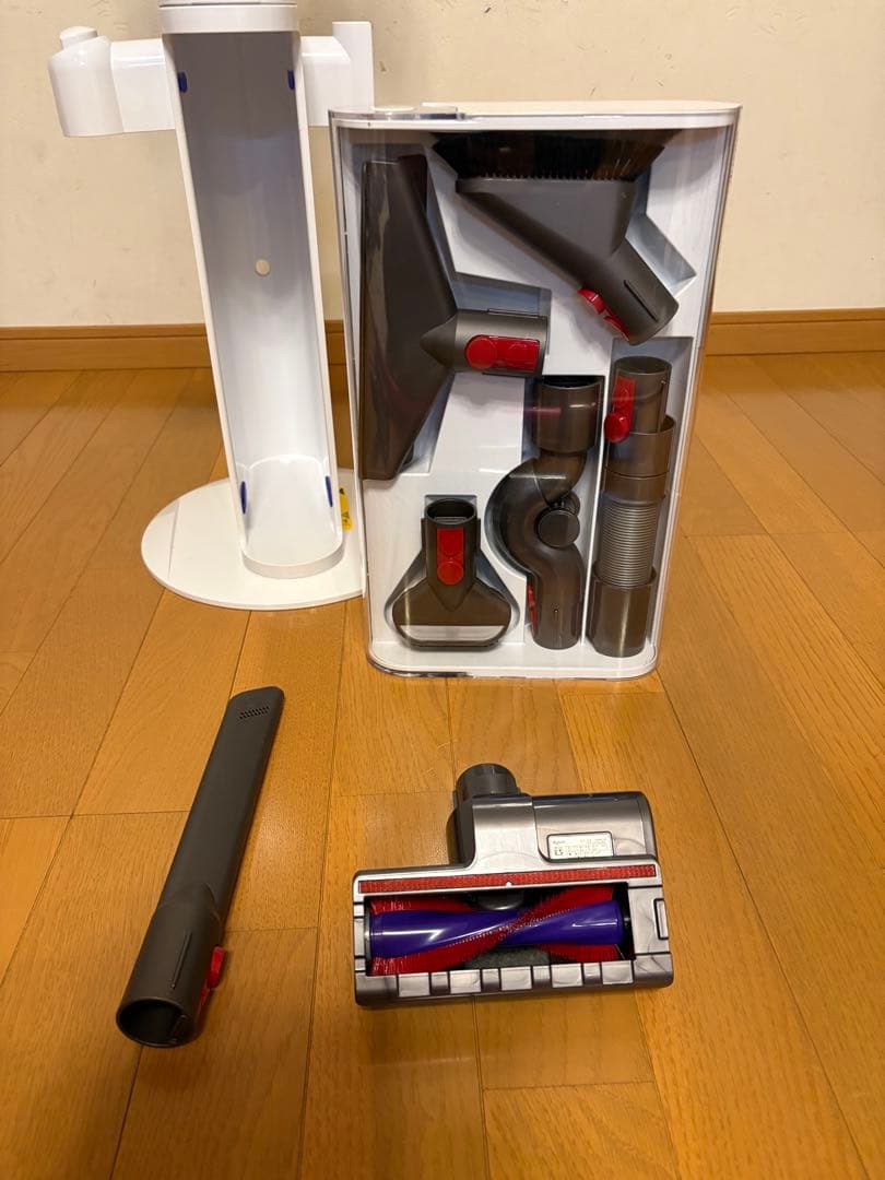 ダイソンV10 SV12 美品！　スタンド付き　分解洗浄除菌整備済み　SD-2