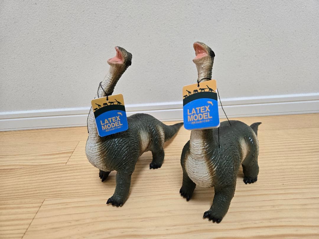 リアル恐竜フィギュア 8体セット