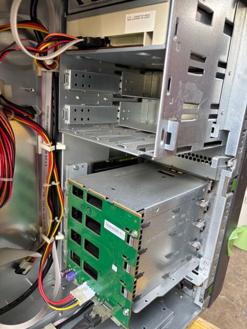 M62富士通PRIMERGY TX150 S7サーバータワー型パソコン通電確認済