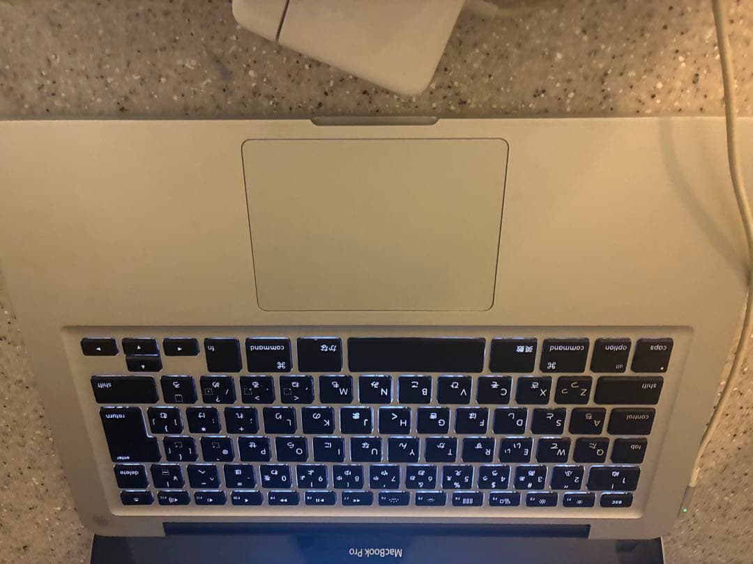 MacBook Pro バックライト付き　HDD DVD