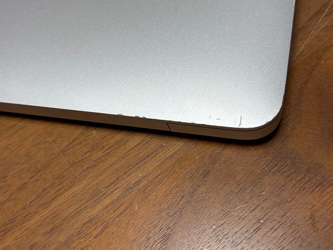 ほぼ未使用❗️MacBook Pro 2022 M2チップ 16GB&512GB