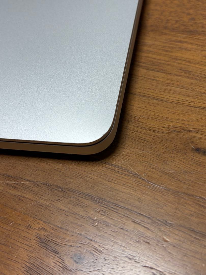 ほぼ未使用❗️MacBook Pro 2022 M2チップ 16GB&512GB