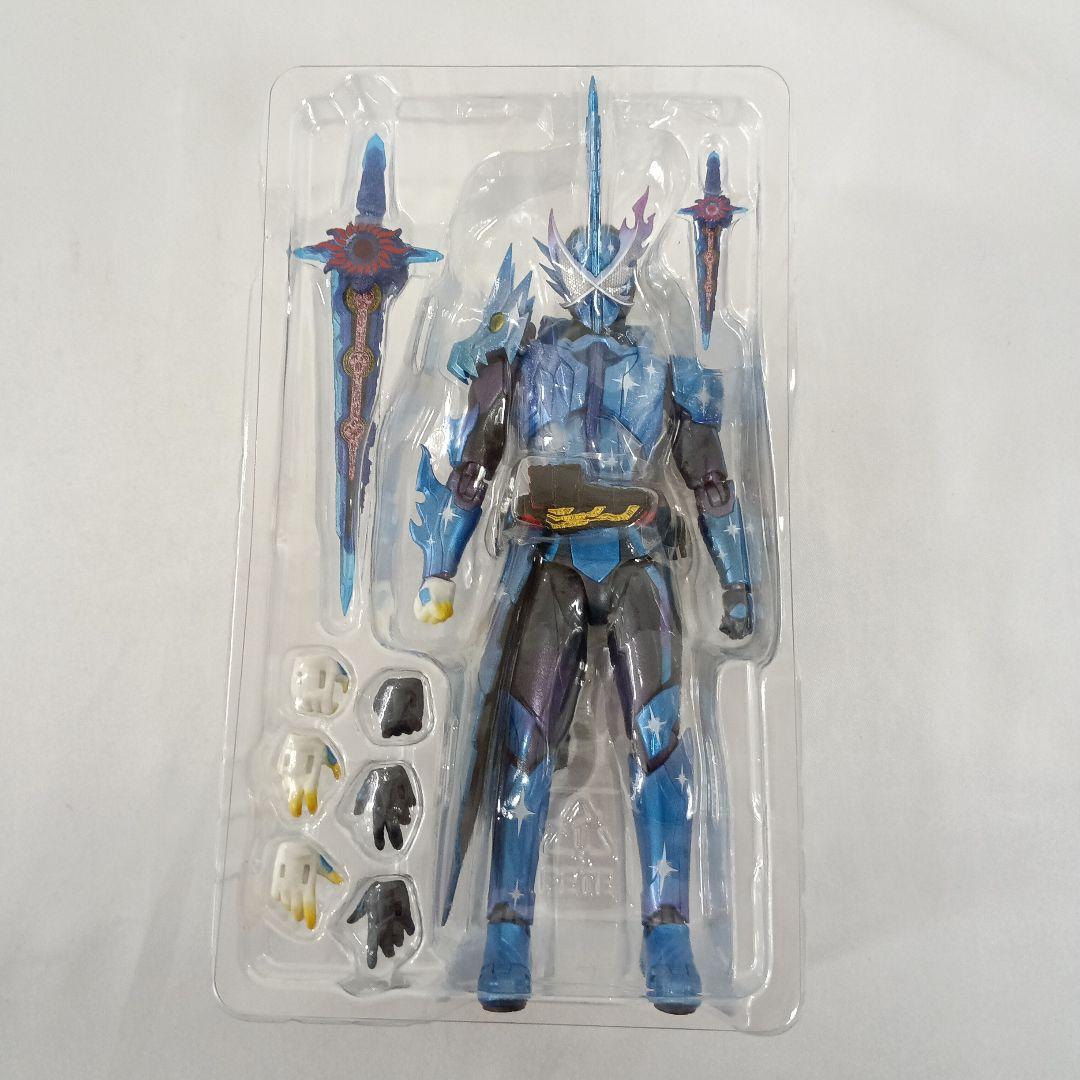 S.H.Figuarts 仮面ライダークロスセイバー