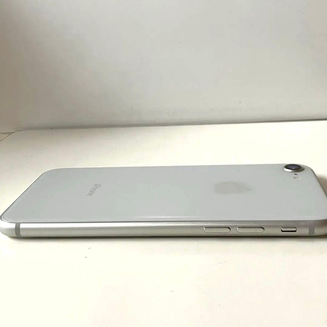 iPhone8 本体＋新品ケース＋SIM抜き取りピン　セット　バッテリー100%