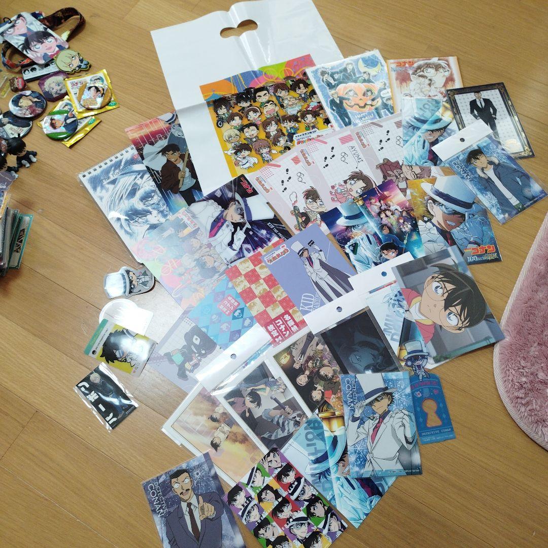 【超大量】名探偵コナン 怪盗キッド　グッズ 　まとめ売り　缶バッジ　アクスタ