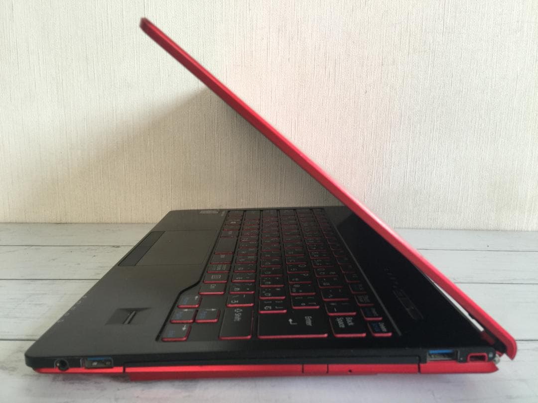 富士通 LIFEBOOK SH90/T 13.3型 薄型/Office/win