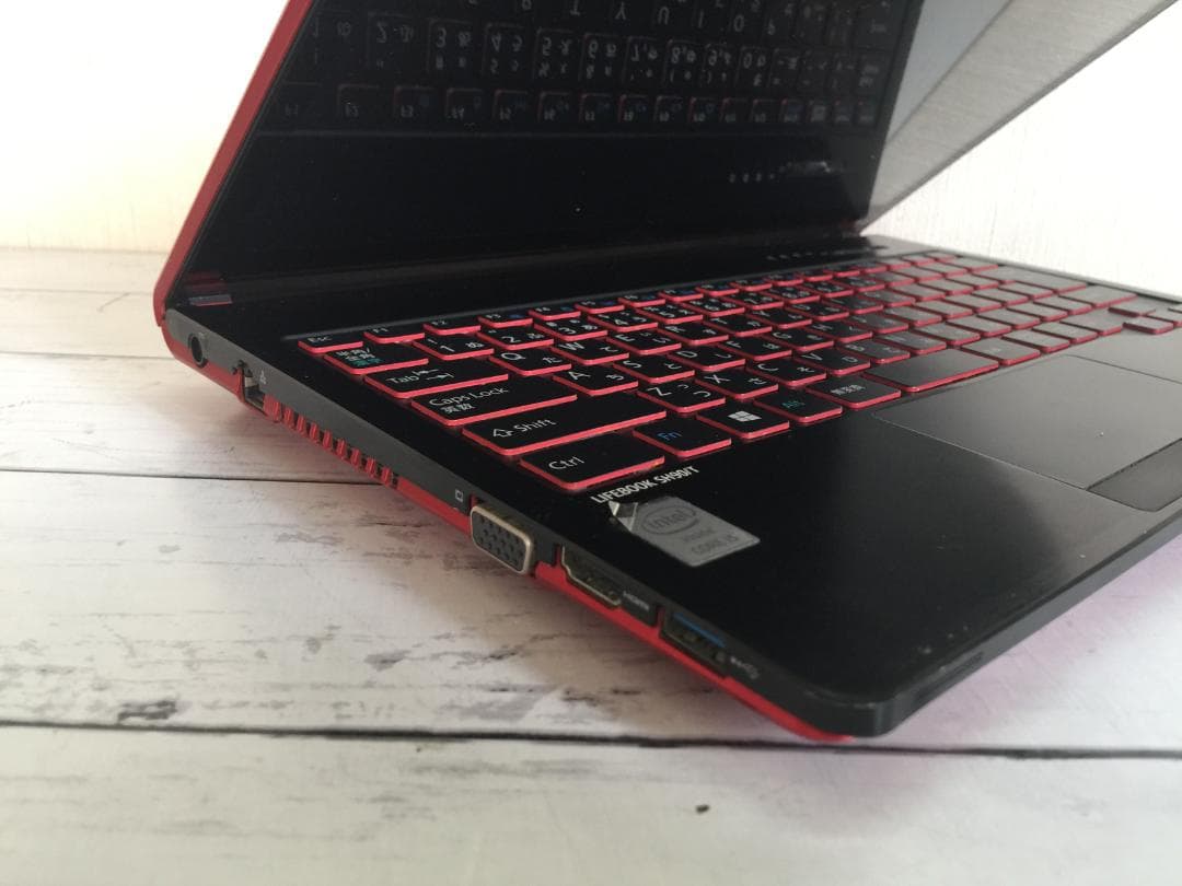 富士通 LIFEBOOK SH90/T 13.3型 薄型/Office/win