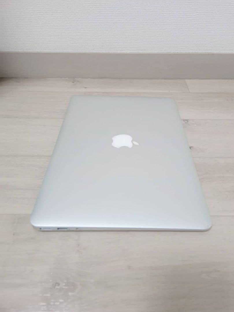 【バッテリー新品】MacBook Air 13インチ