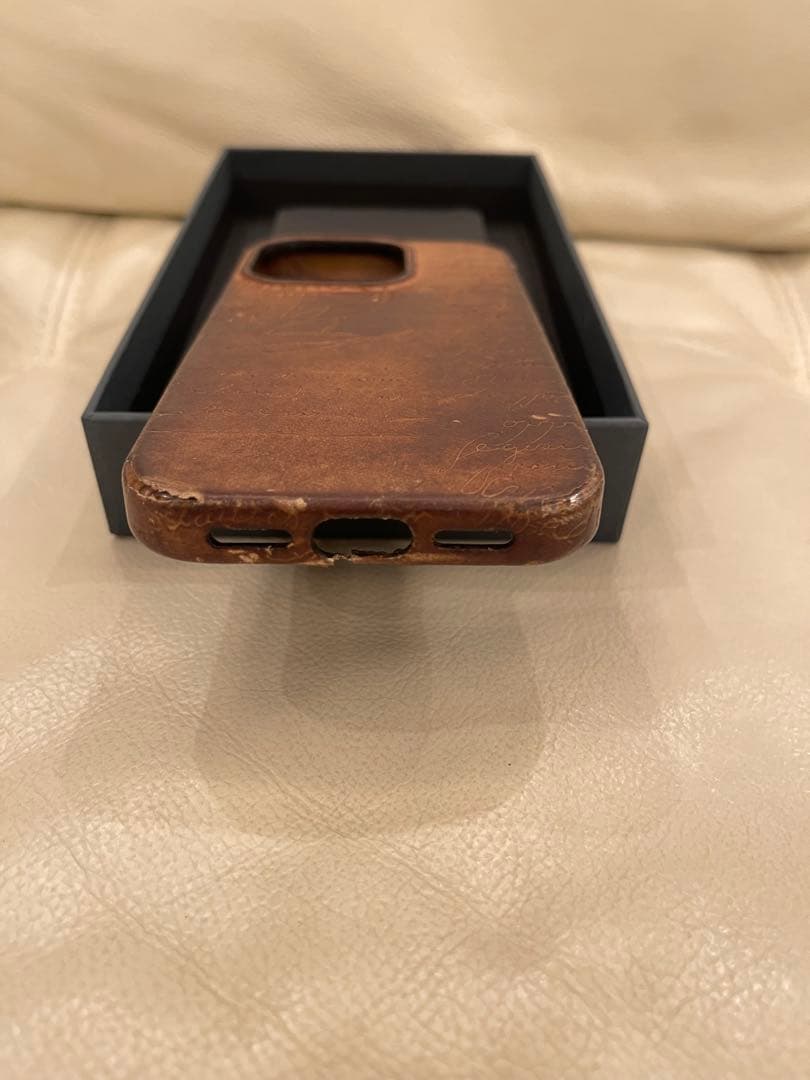 ベルルッティ iPhone15pro ケース