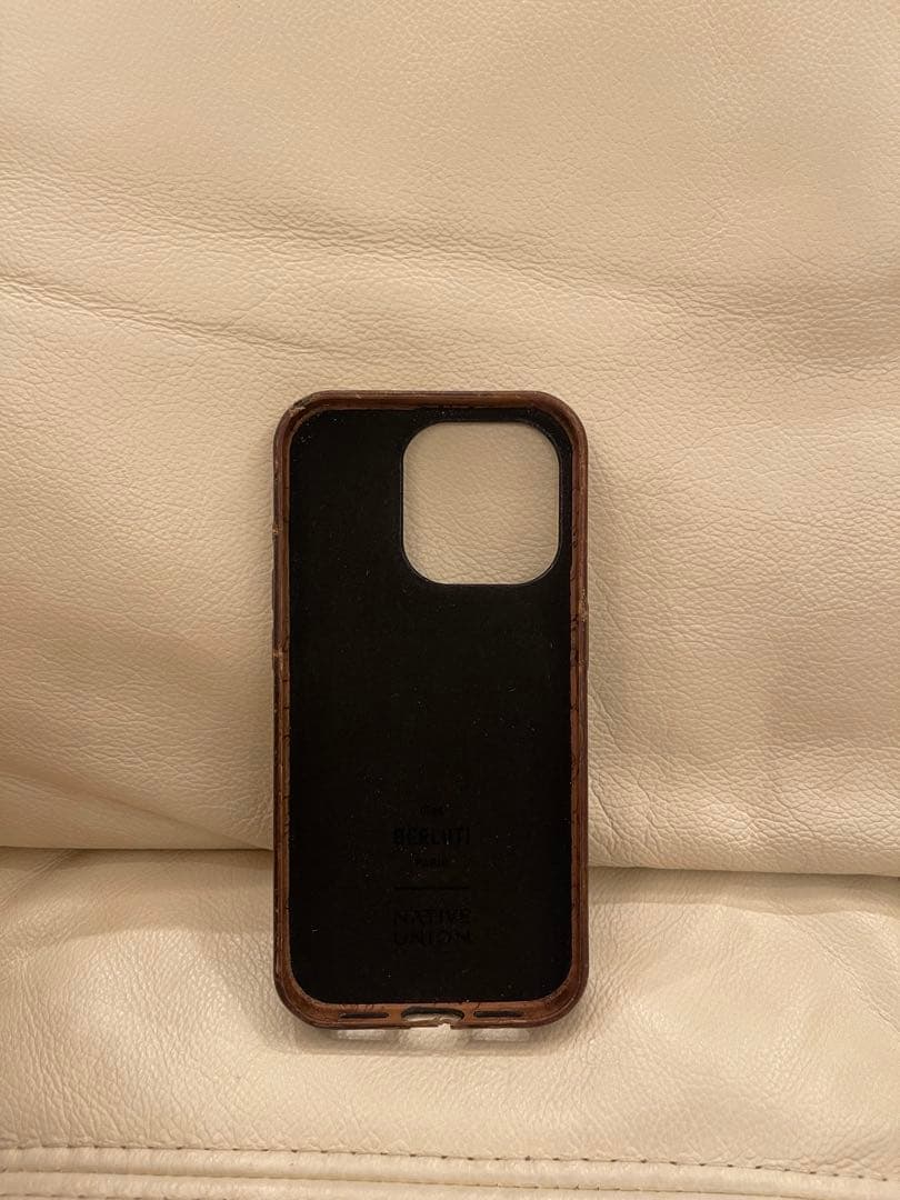 ベルルッティ iPhone15pro ケース