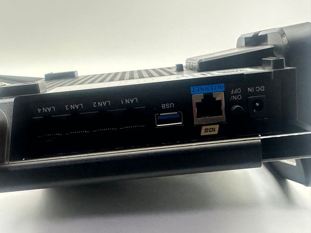 BUFFALO AX7 - 5700 無線LANルーター 4本アンテナ