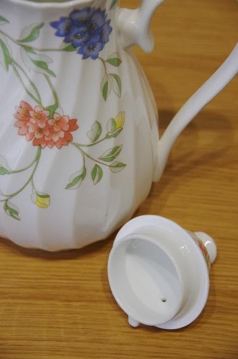 [ 新品 ] エインズレイのポット「BALI」