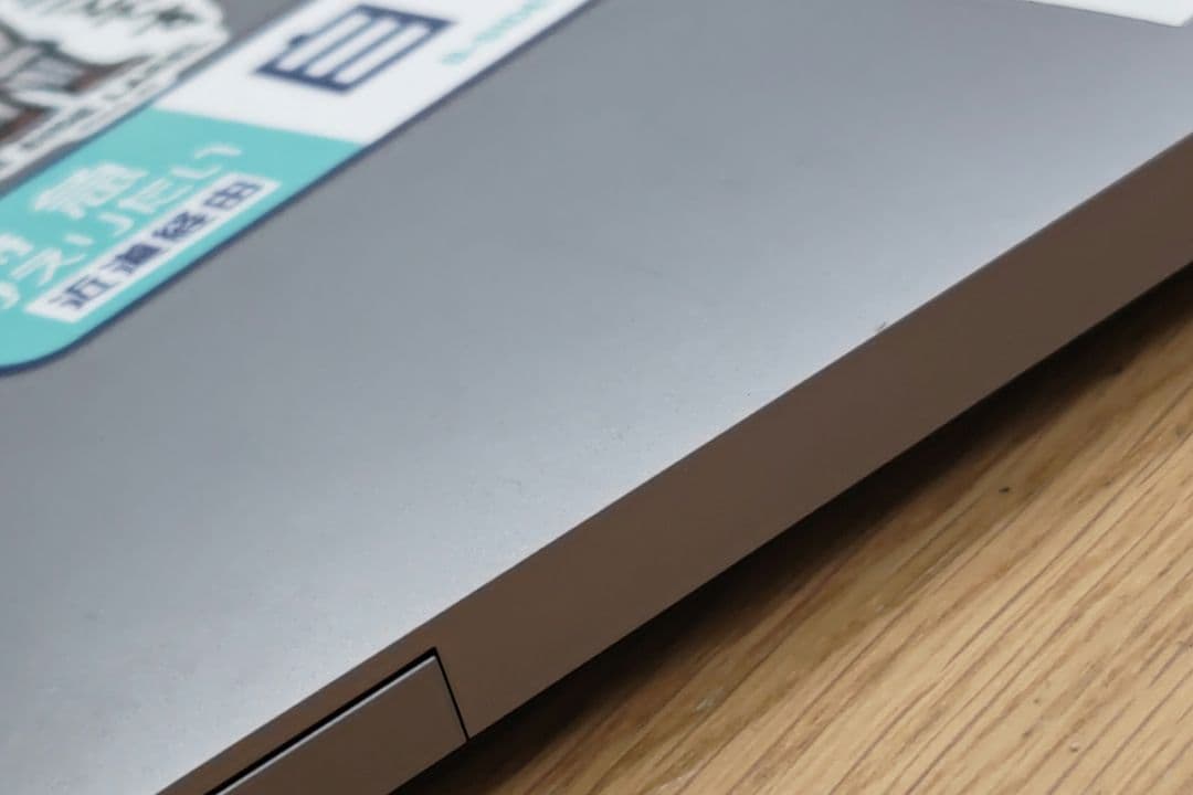 MacBook本体 MacBook Air 2020 i3 256GB